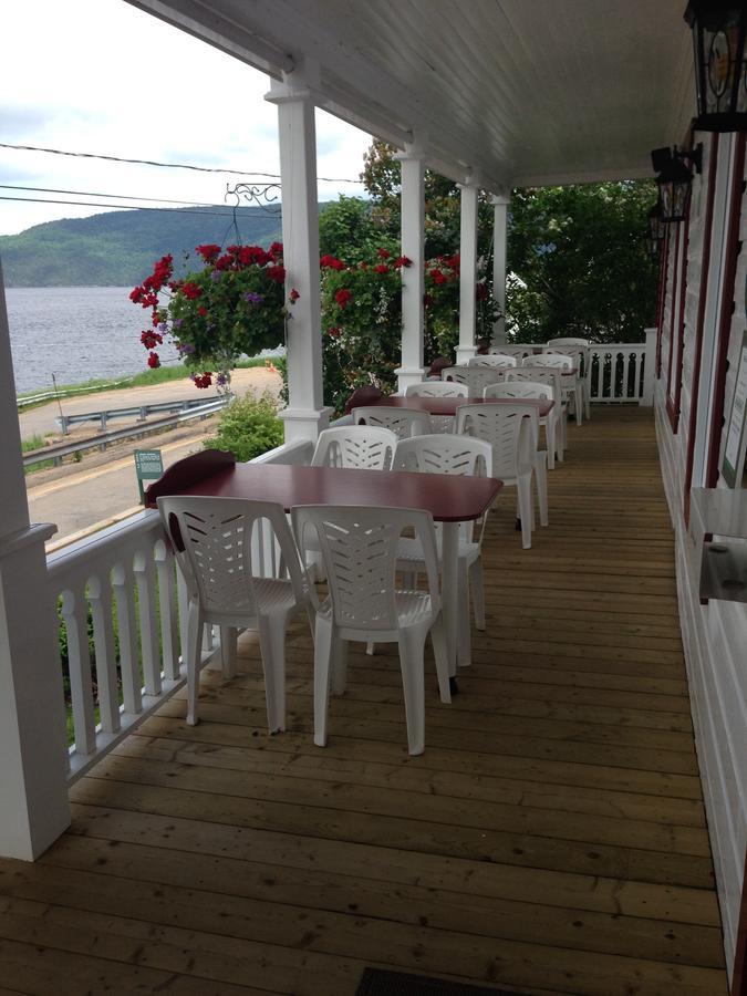 Auberge La Fjordelaise & La Rosalie LʼAnse-Saint-Jean Eksteriør billede